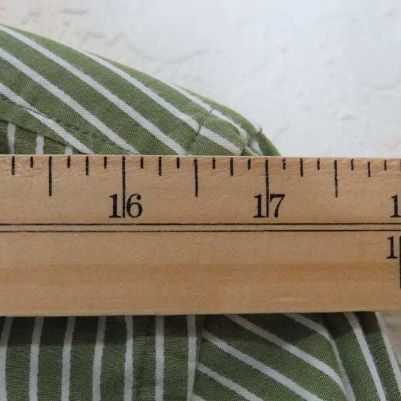 Hollister* Men's Long Sleeve Button Down Curved Hem Stripe Shirt~ Size Large - Picture 6 of 11